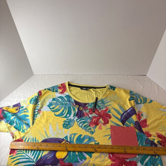 Cropp Slim Fit Mens XXL T-Shirt Toucan Hawaiian Graphic Tee Tropical/Beach NEW - Picture 6 of 8